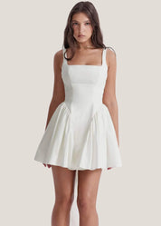 Cinch Sleeve Elegance