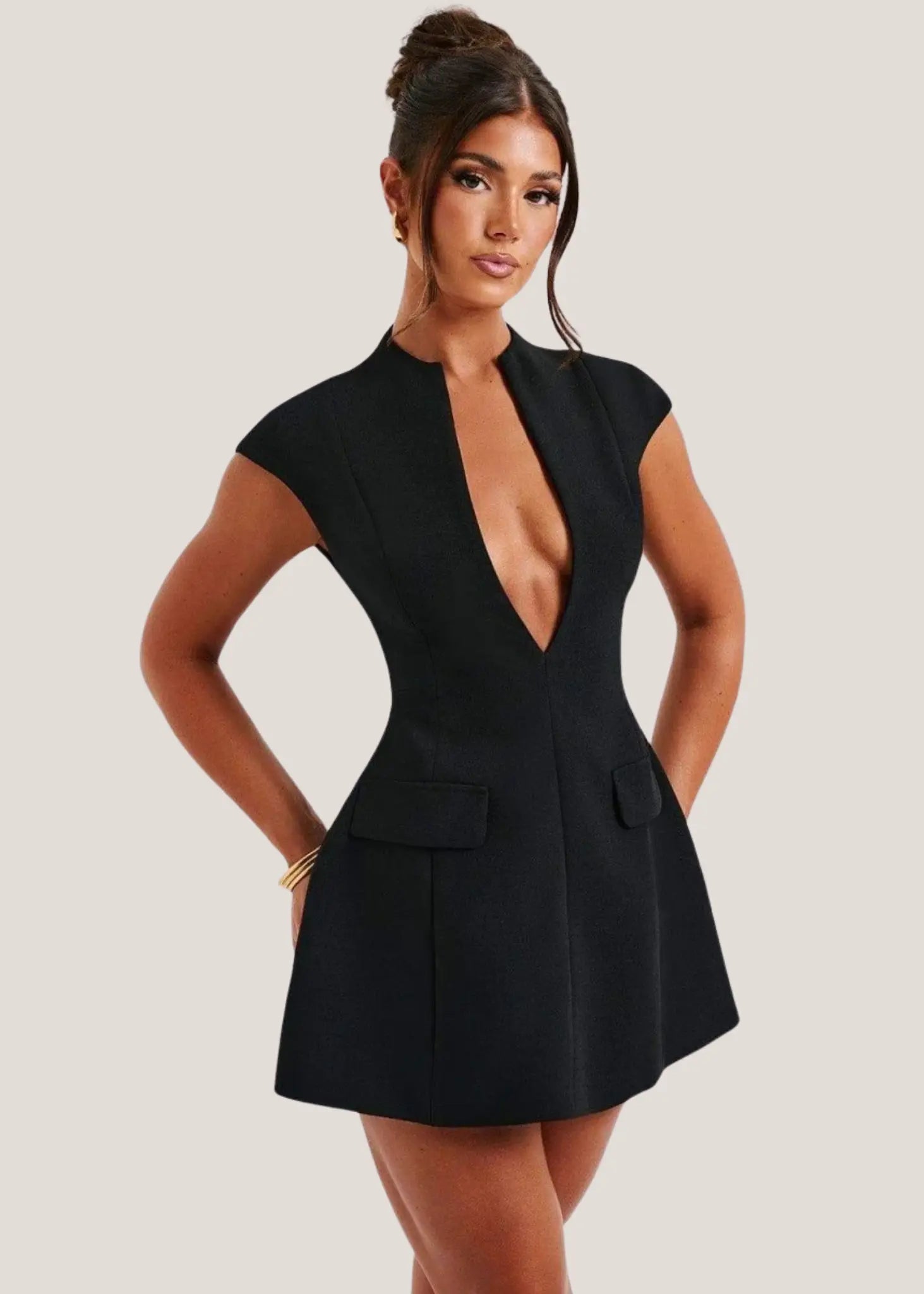 Evelyn Pleated Muse