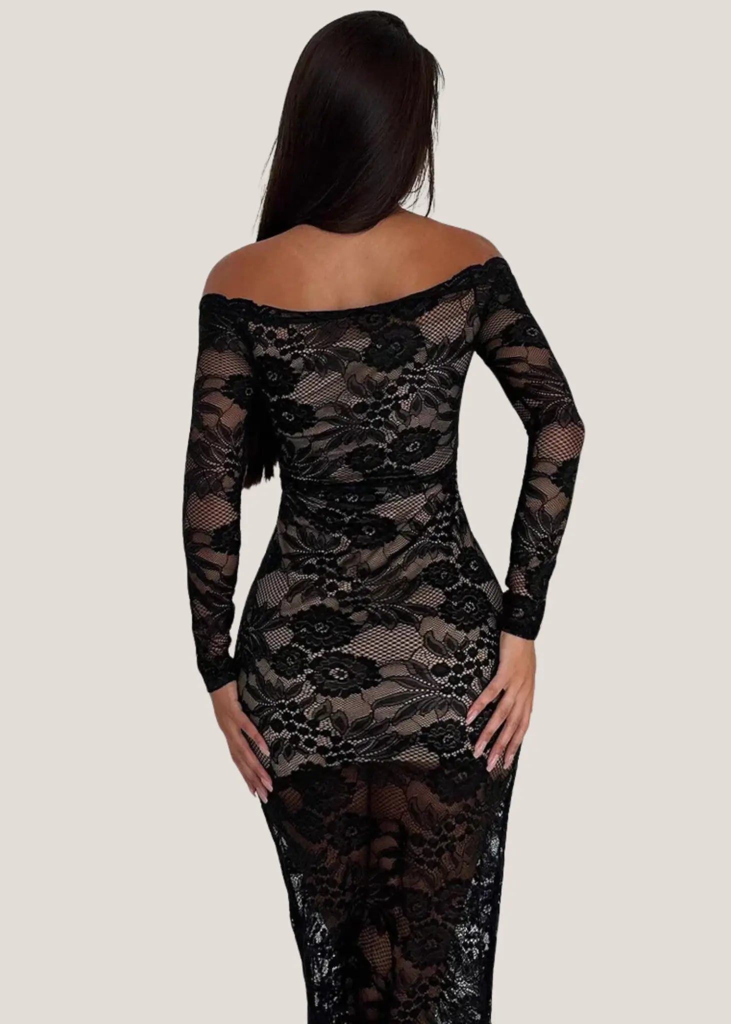 Noir Chiffon Romance