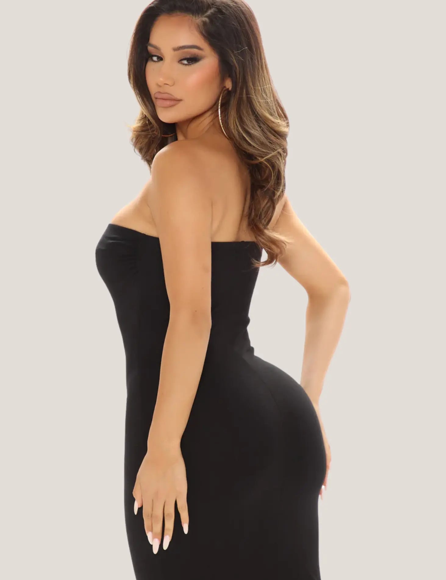 Solene-Strapless-Slim-Maxi-Dress-Summer-Vacation-Muse-black-2.webp