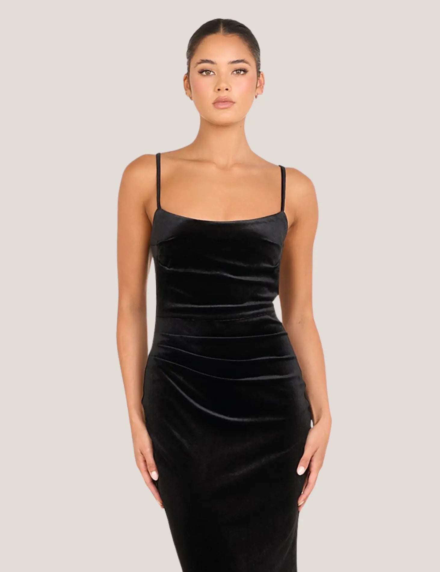 Vienna-Velvet-Backless-Maxi-Dress-Autumn-Gathered-Waist-Elegance-black-1.webp