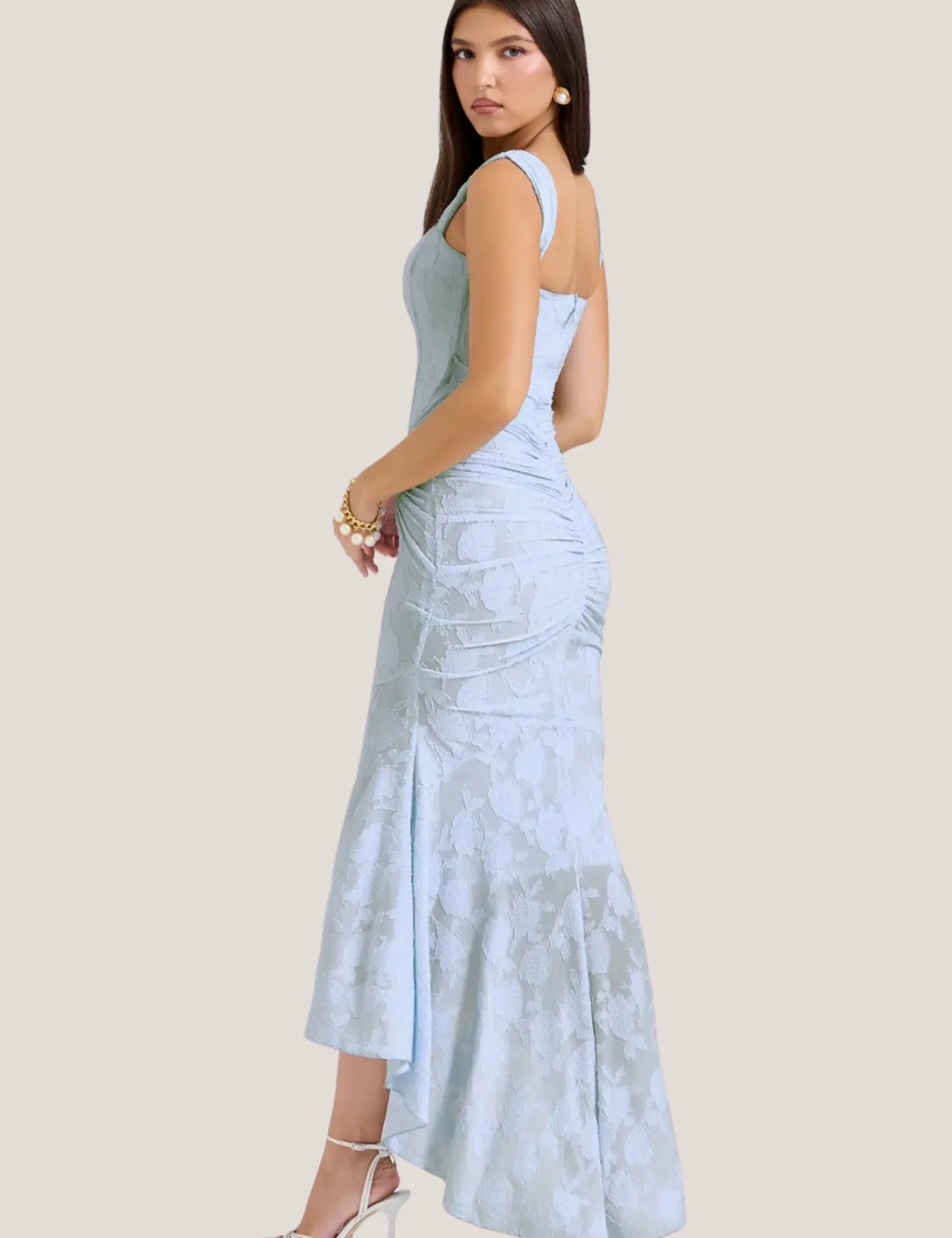 carisia-lace-maxi-dress-light-bleu-2.webp